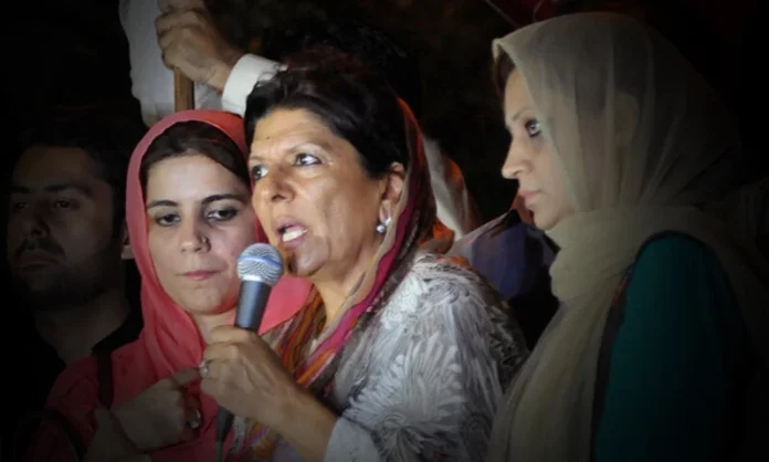 Aleema Khan Accused PTI Leadership of Lacking Intent to Free Imran Khan from Jail