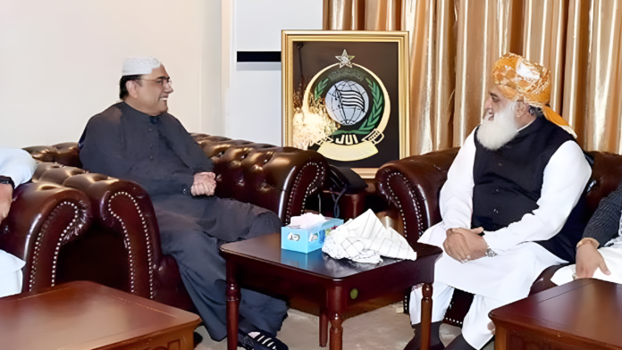 Asif Zardari & Fazlur Rehman Discuss Legislation Matters Before Joint Session