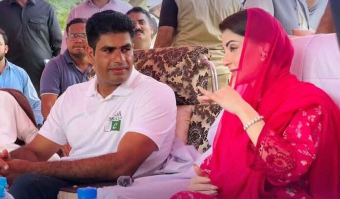 Maryam Nawaz Awarded Arshad Nadeem Rs100m Cheque And 'PAK 92.97' Number Plate Car