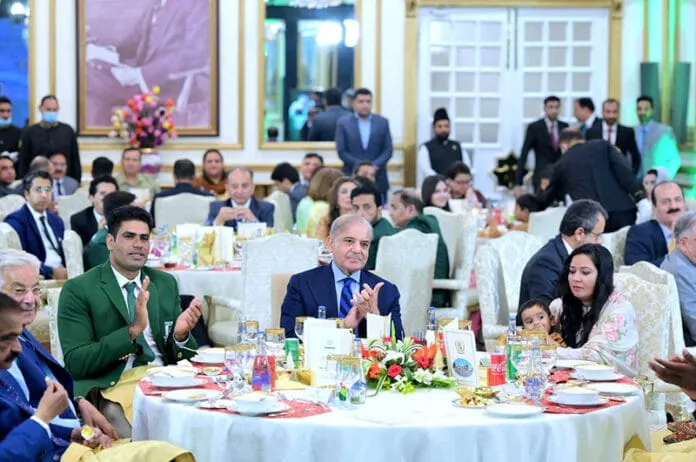 PM Shehbaz Sharif Hosted Arshad Nadeem for Dinner at Prime Minister House