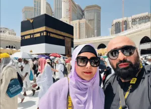 Pakistani Celebrities Who Performed Hajj 2024 and Shared Their Spiritual Moments 2 Pakistani Celebrities Who Performed Hajj 2024 and Shared Their Spiritual Moments