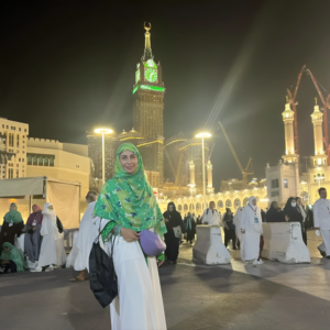 Pakistani Celebrities Who Performed Hajj 2024 and Shared Their Spiritual Moments